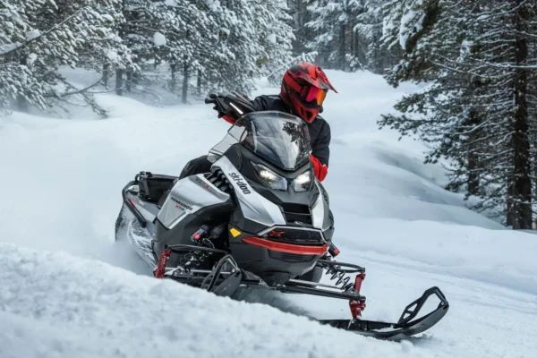 Ski-Doo MXZ X-RS 900R Turbo